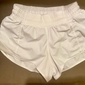 Lululemon,White, Hotty Hot Shorts, Size 4